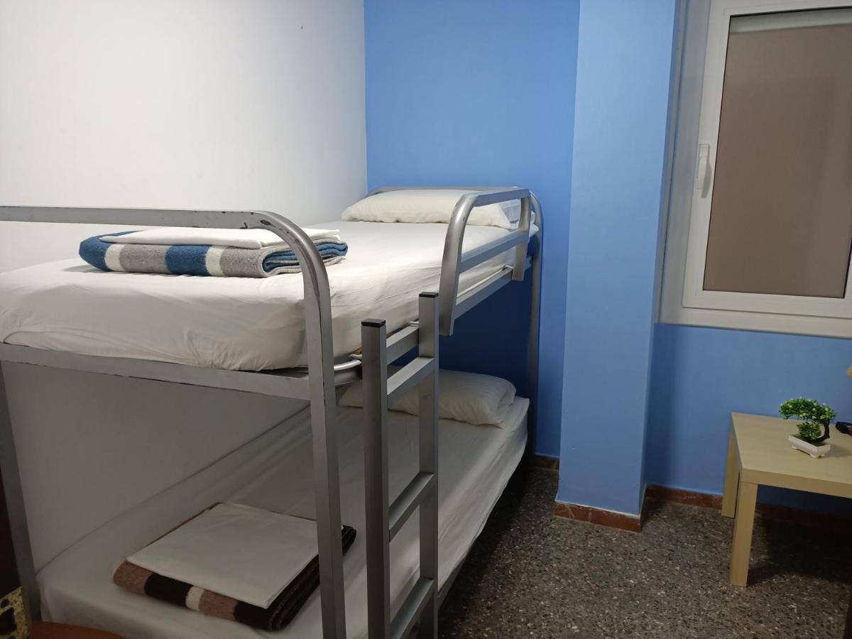 Piso Jover Alojamiento Para Mayores De 25 Anos !! Lloret de Mar Kültér fotó